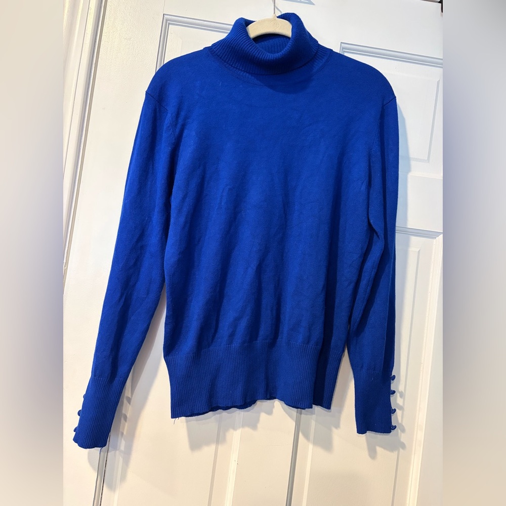 Small/Medium Women’s Turtleneck sweater